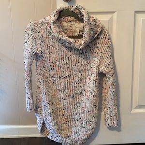 Women’s crowl neck. Sweater. Size XS. Jessica Simpson. Thick